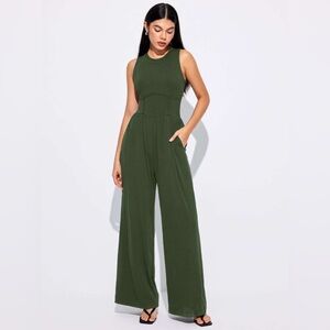 Cider Olive Green Sleeveless Jumpsuit